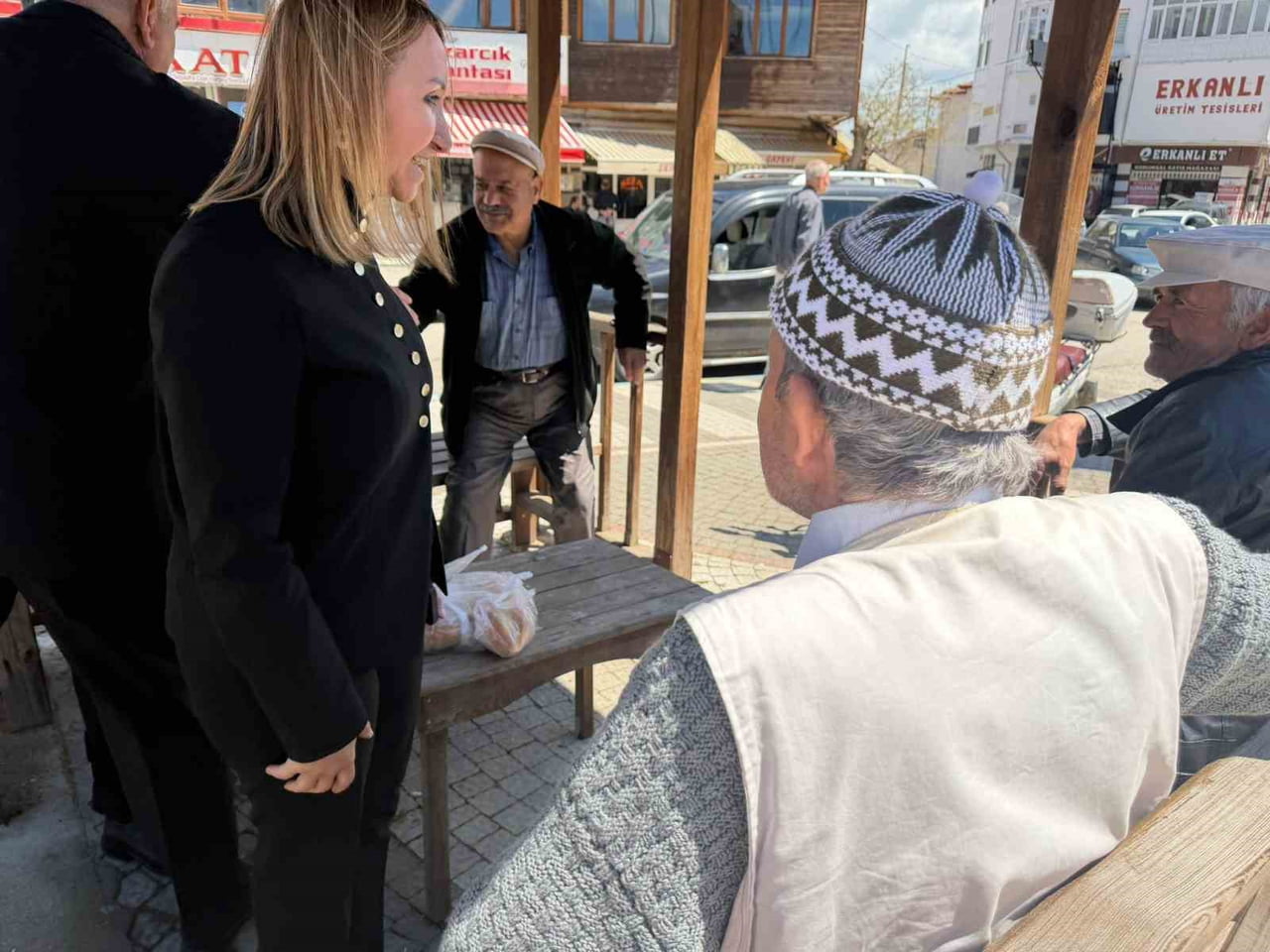 PAZARYERİ’NDE GÖNÜLLERE DOKUNAN BELEDİYECİLİK
