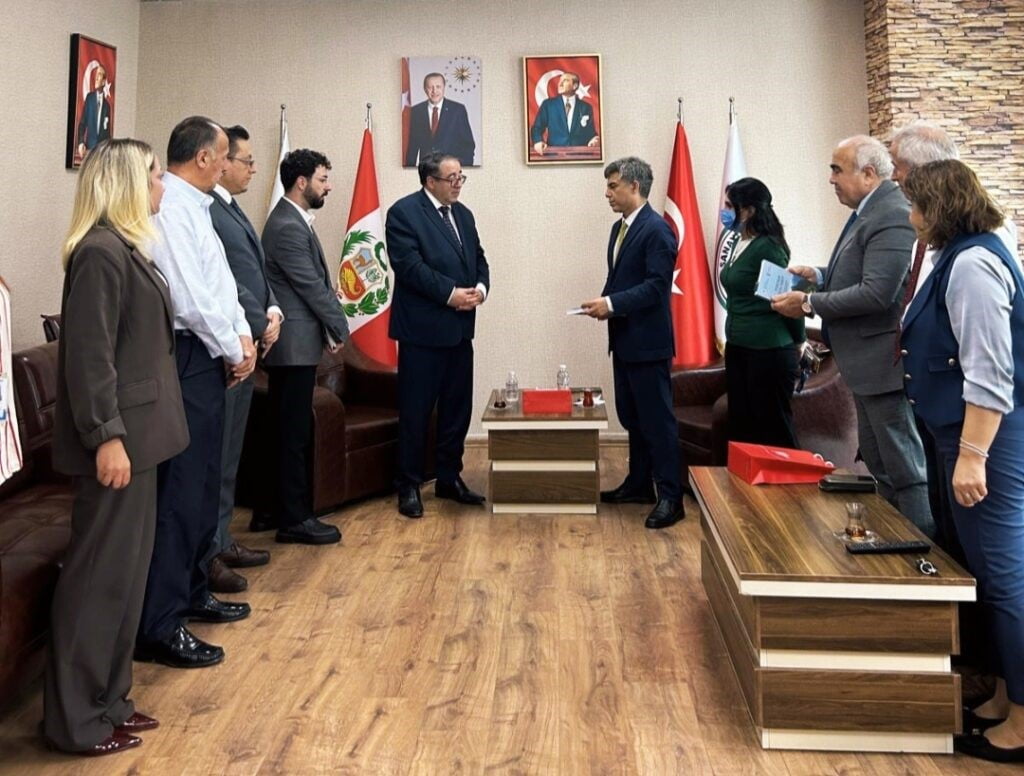 PERU CUMHURİYETİ ANKARA BÜYÜKELÇİSİNDEN SANKON’A ZİYARET