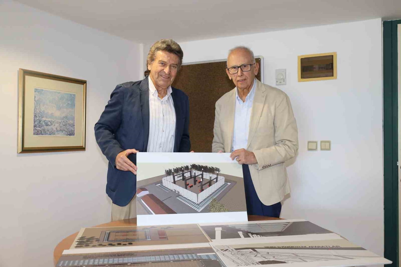 PROF. DR. CELALETTİN KOZANOĞLU (SOLDA) VE PROF. DR. MURAT AŞKAR