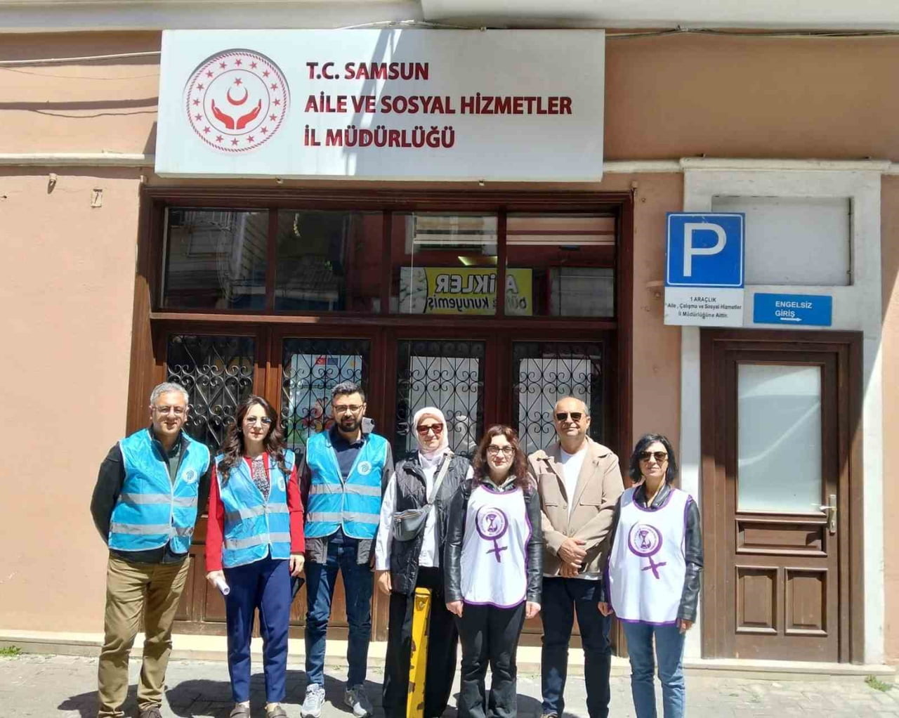 PSİKOLOĞA BIÇAKLI SALDIRI GERÇEKLEŞTİRİLMESİNE SAMSUN’DA YAPILAN BASIN AÇIKLAMASIYLA TEPKİ...