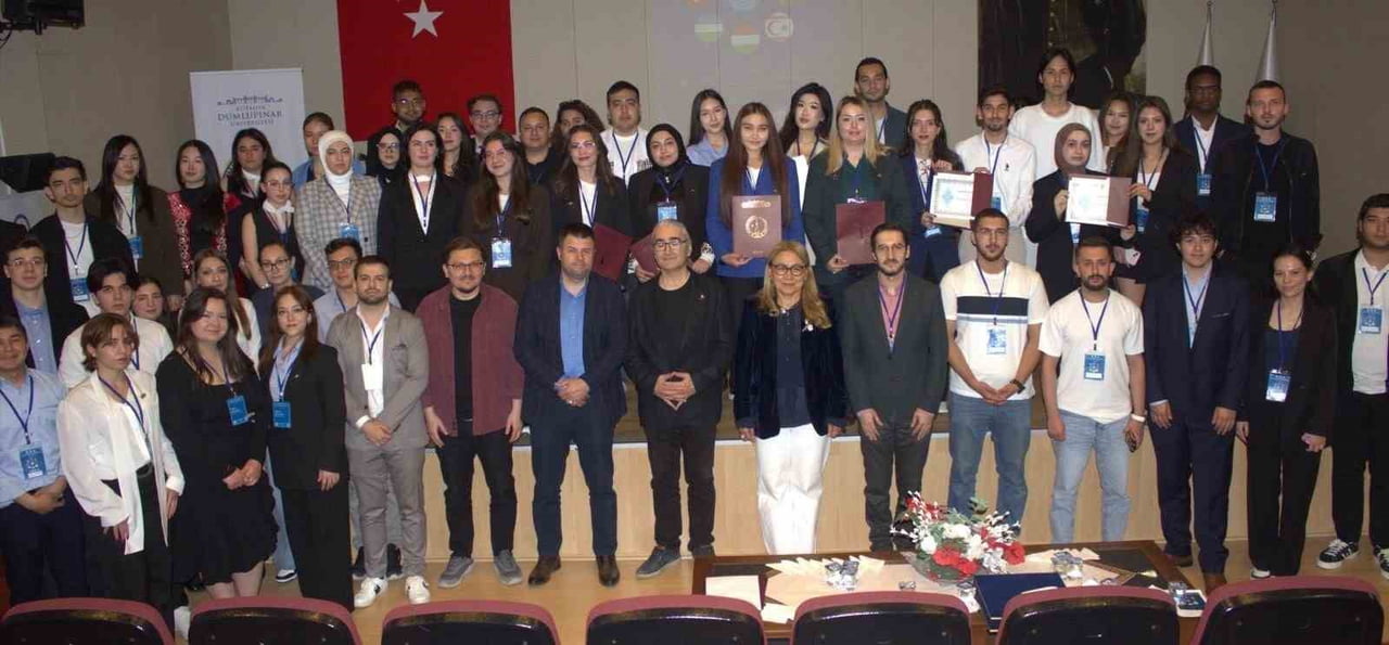 "TÜRK DÜNYASININ GÜNCEL KONULARI: BÖLGESEL GÜÇ DENGESİ VE TÜRK DEVLETLERİ TEŞKİLATI ÖĞRENCİ...