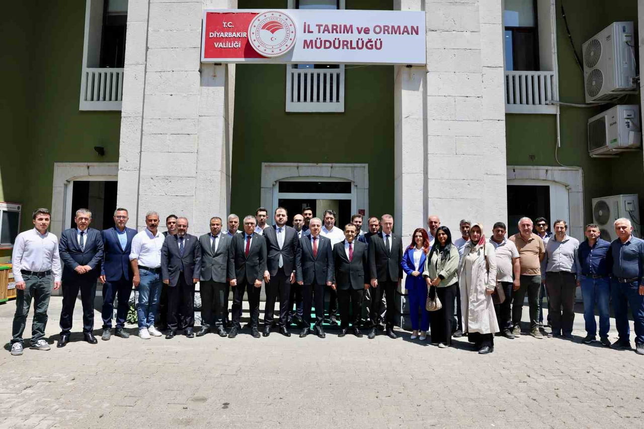 "UZAKTAN ALGILAMA İLE ÜRÜN BELİRLEME ÇALIŞMALARI" KAPSAMINDA KAPSAMLI BİR BİLGİLENDİRME TOPLANTISI...
