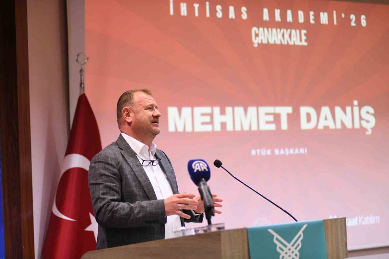 RADYO VE TELEVİZYON ÜST KURULU (RTÜK) BAŞKANI MEHMET DANİŞ, ÇANAKKALE’DE "İLETİŞİM ÇAĞINDA MEDYA...