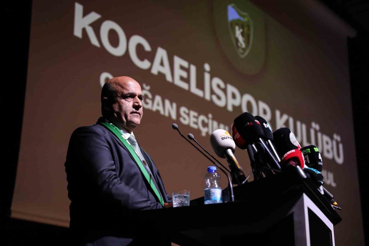 RECEP DURUL BAŞKANLIĞINDAKİ KOCAELİSPOR YENİ SEZON ÖNCESİNDE KISA SÜRE İÇİNDE 82 FİRMAYI KURUMSAL...