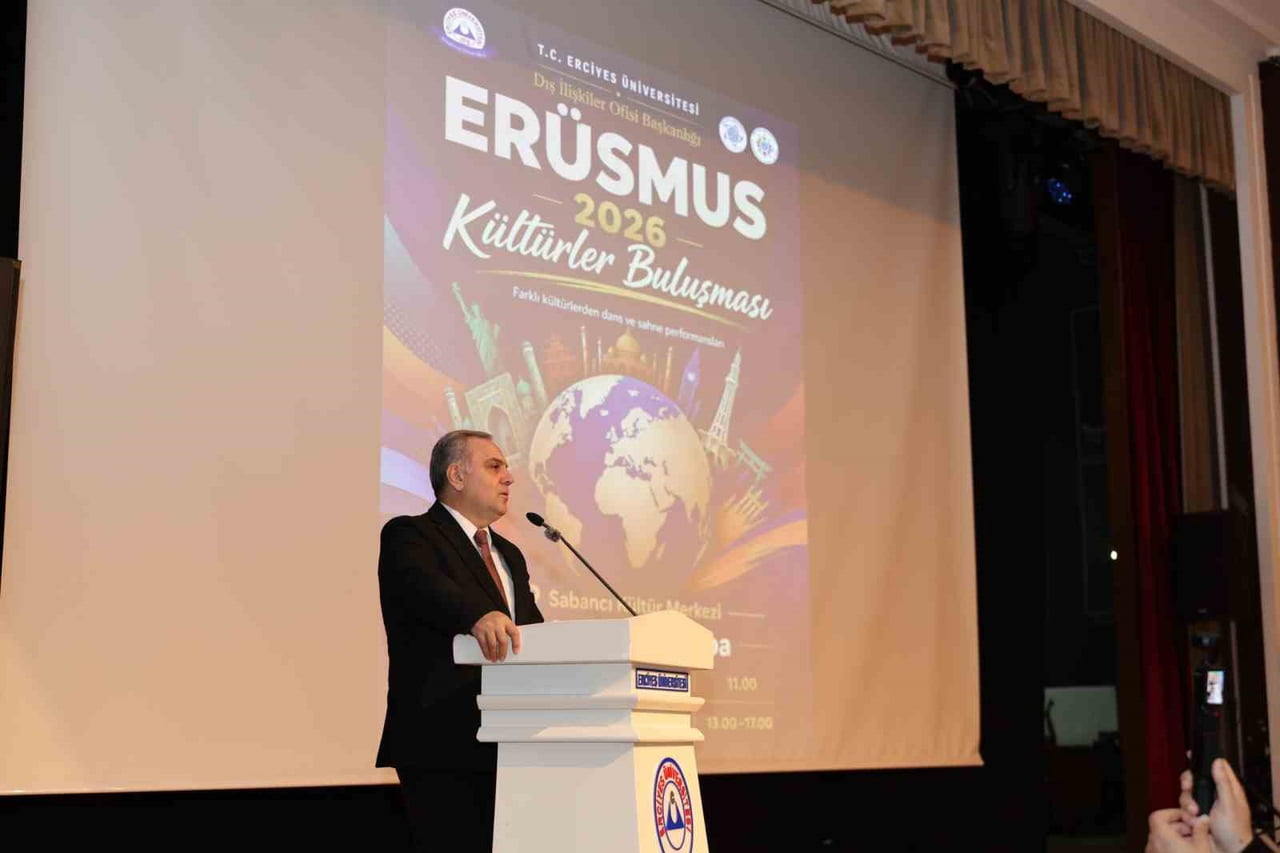 REKTÖR PROF. DR. FATİH ALTUN, ÜNİVERSİTE OLARAK 107 FARKLI ÜLKEDEN ULUSLARARASI ÖĞRENCİYİ MİSAFİR...