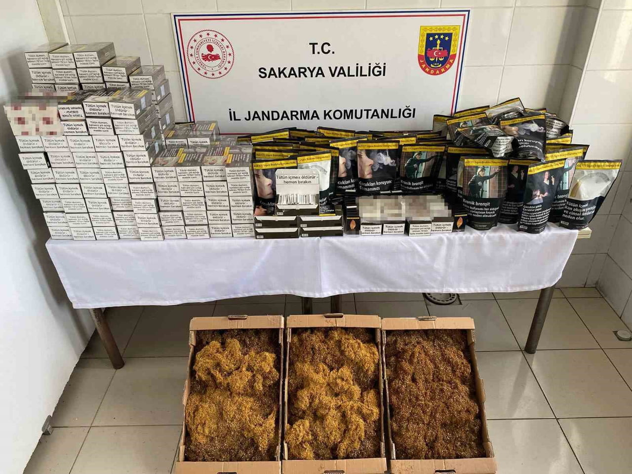 SAKARYA’DA JANDARMA EKİPLERİNİN İKİ İLÇEDE DÜZENLEDİĞİ KAÇAKÇILIK OPERASYONUNDA 2 ŞÜPHELİ...