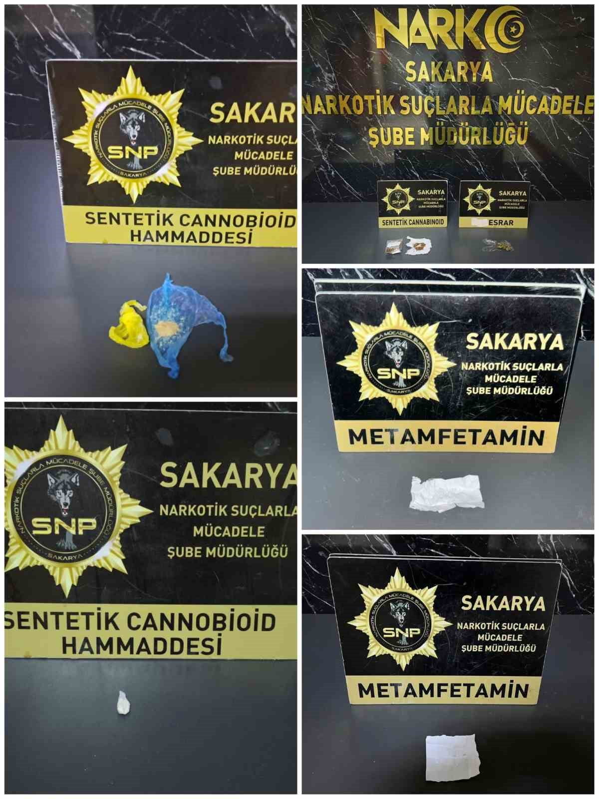 SAKARYA’DA SOKAK SATICILARINA YÖNELİK DÜZENLENEN 2 AYRI NARKOTİK OPERASYONUNDA GÖZALTINA ALINAN 2...