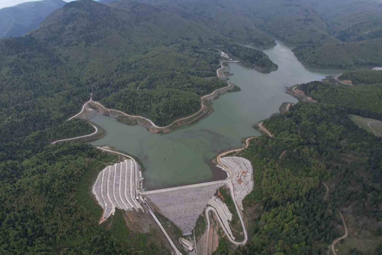SAKARYA’NIN İÇME SUYU İHTİYACINI KARŞILAYAN EN ÖNEMLİ KAYNAKLARDAN BİRİ OLAN PAMUKOVA İLÇESİNDEKİ...