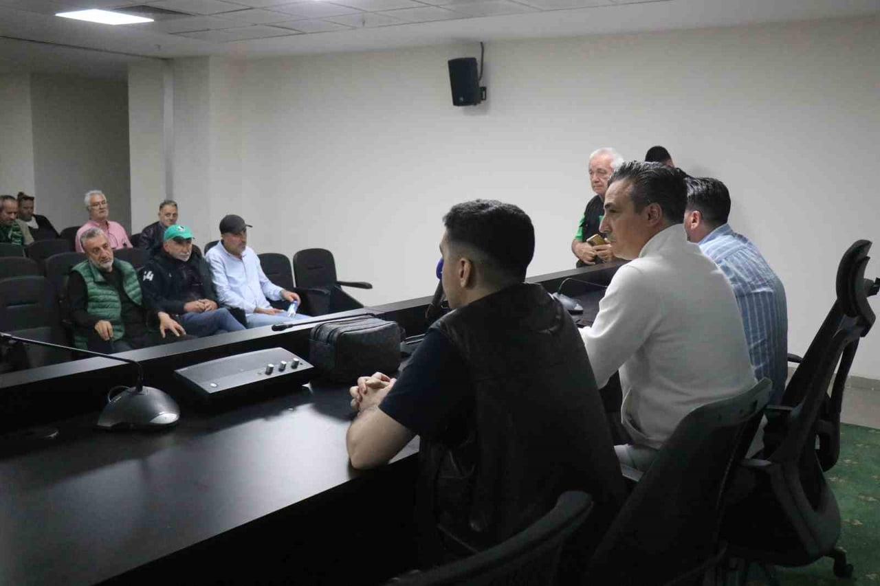SAKARYASPOR’UN OLAĞANÜSTÜ GENEL KURULU TOPLANTISI, ÇOĞUNLUK SAĞLANAMAMASI SEBEBİYLE 31 MAYIS...