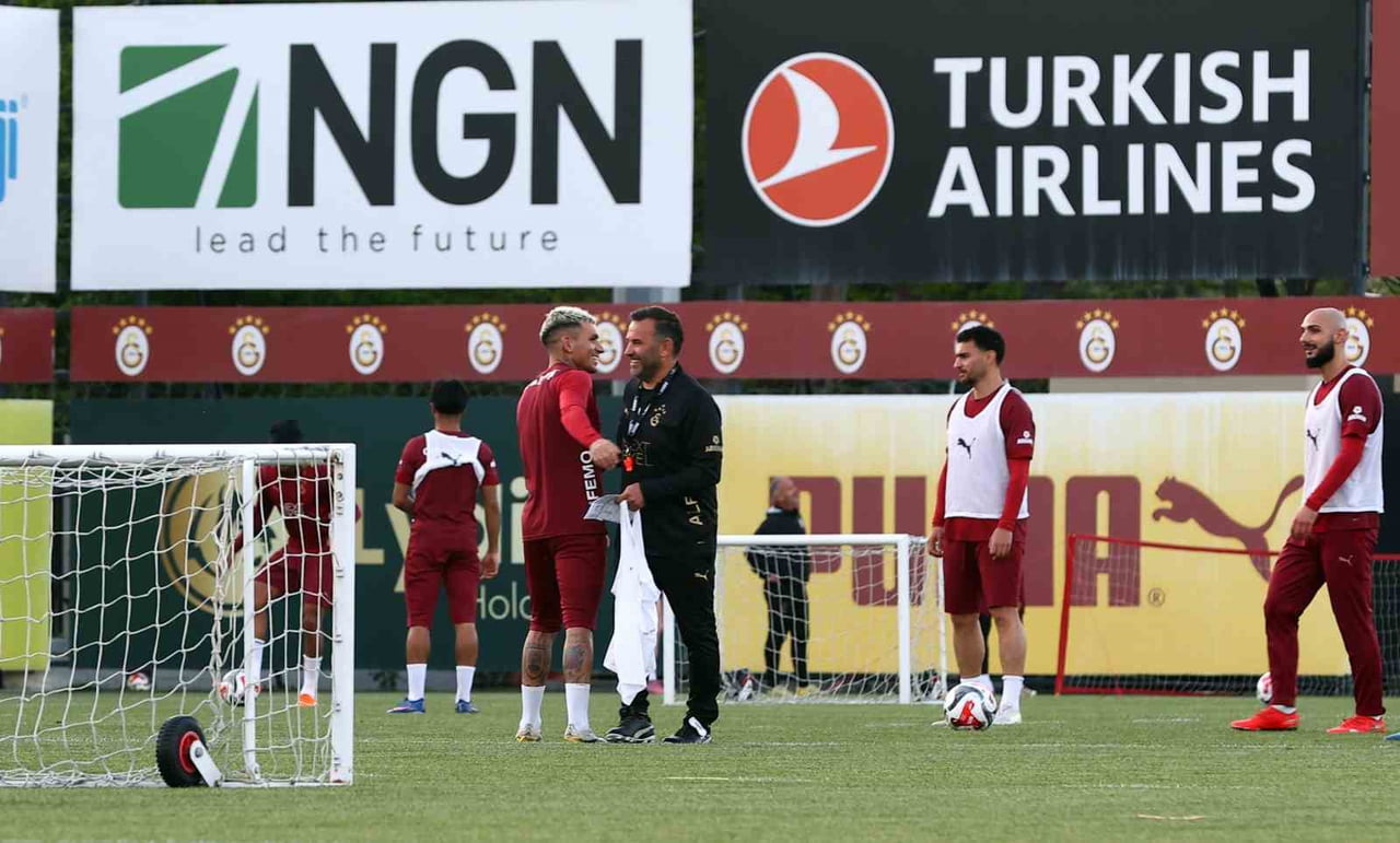 ŞAMPİYON GALATASARAY, TRENDYOL SÜPER LİG'İN 34. VE SON HAFTASINDA DEPLASMANDA OYNAYACAĞI KASIMPAŞA...