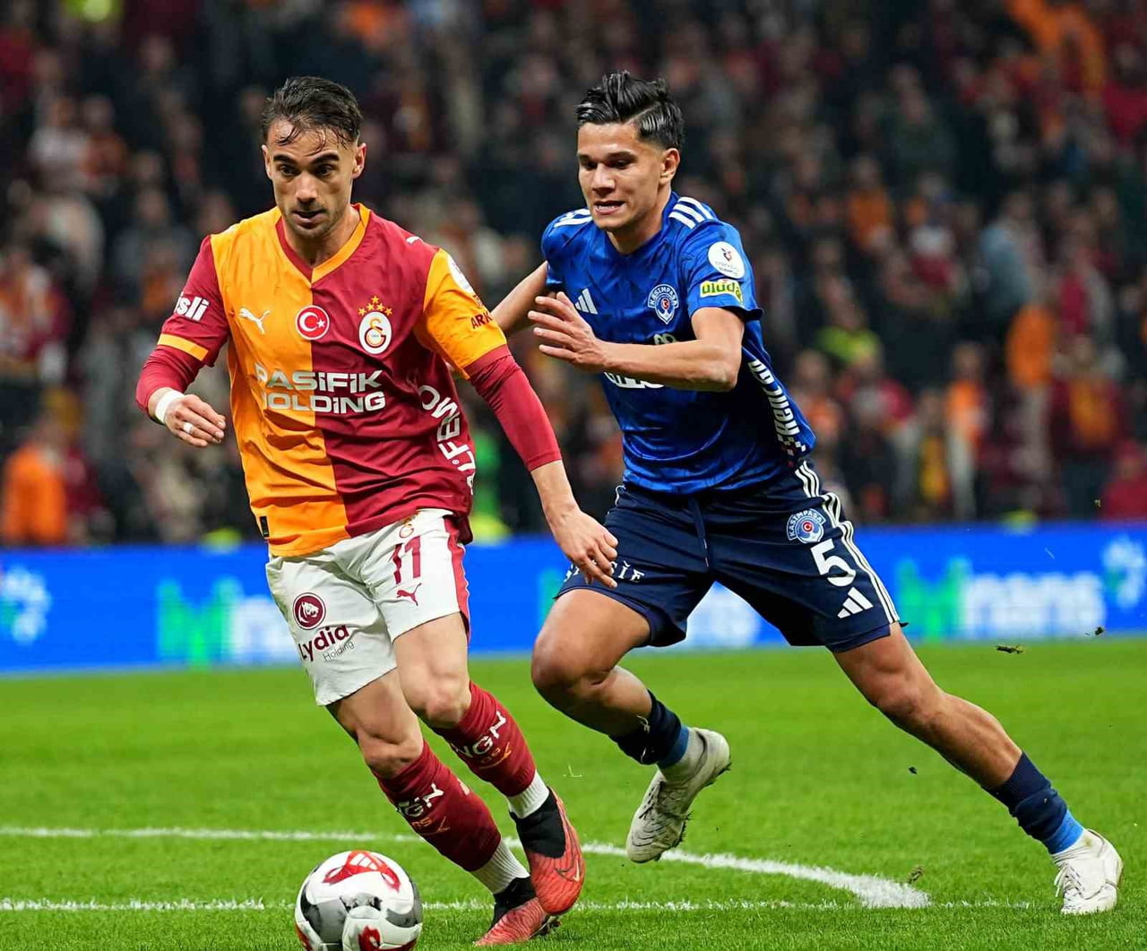 ŞAMPİYON GALATASARAY, TRENDYOL SÜPER LİG'İN 34. VE SON HAFTASINDA YARIN KASIMPAŞA'YA KONUK OLACAK...