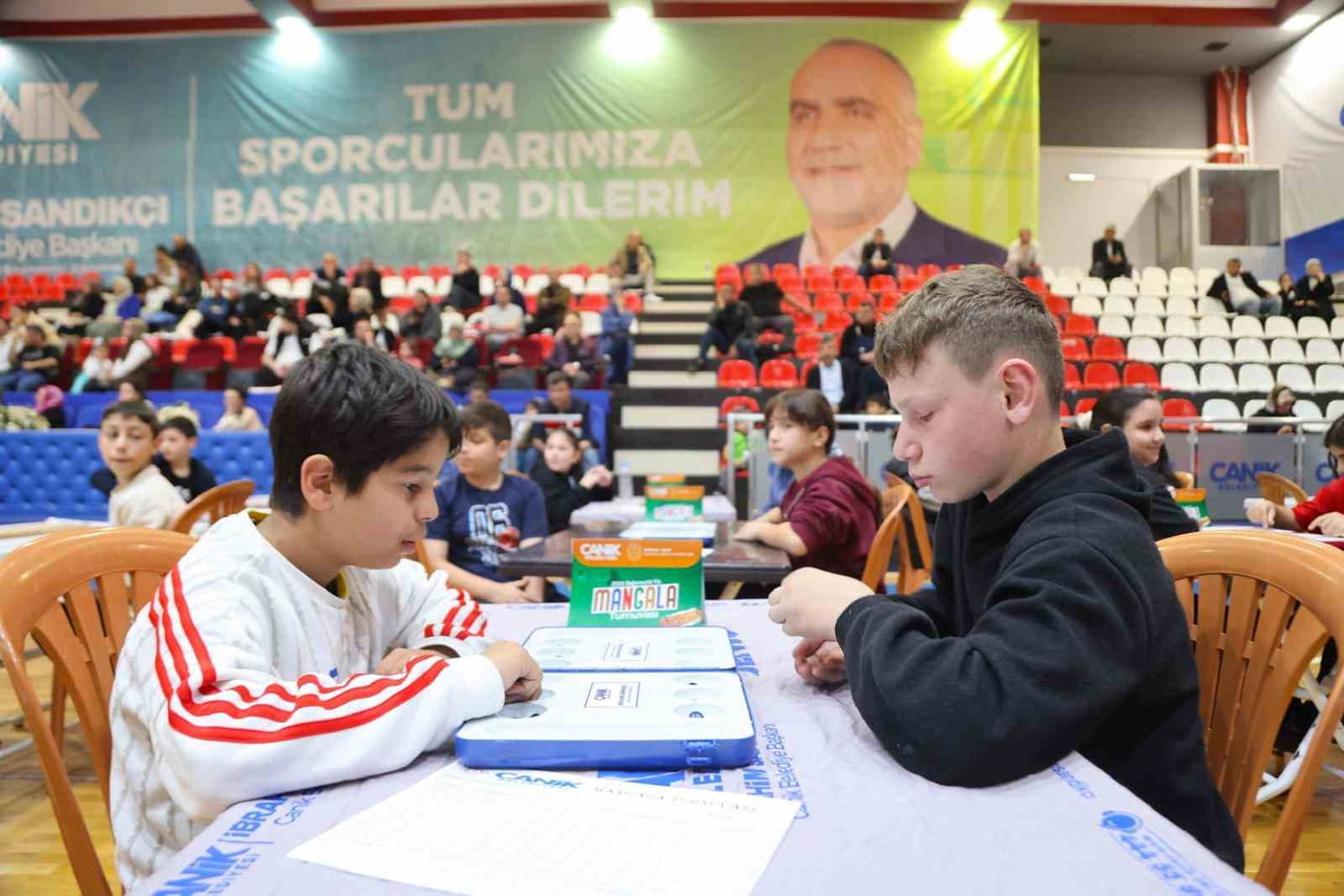 SAMSUN'UN CANİK İLÇESİNDE DÜZENLENEN GELENEKSEL CANİK MANGALA TURNUVASI, YOĞUN KATILIMLA RENKLİ...