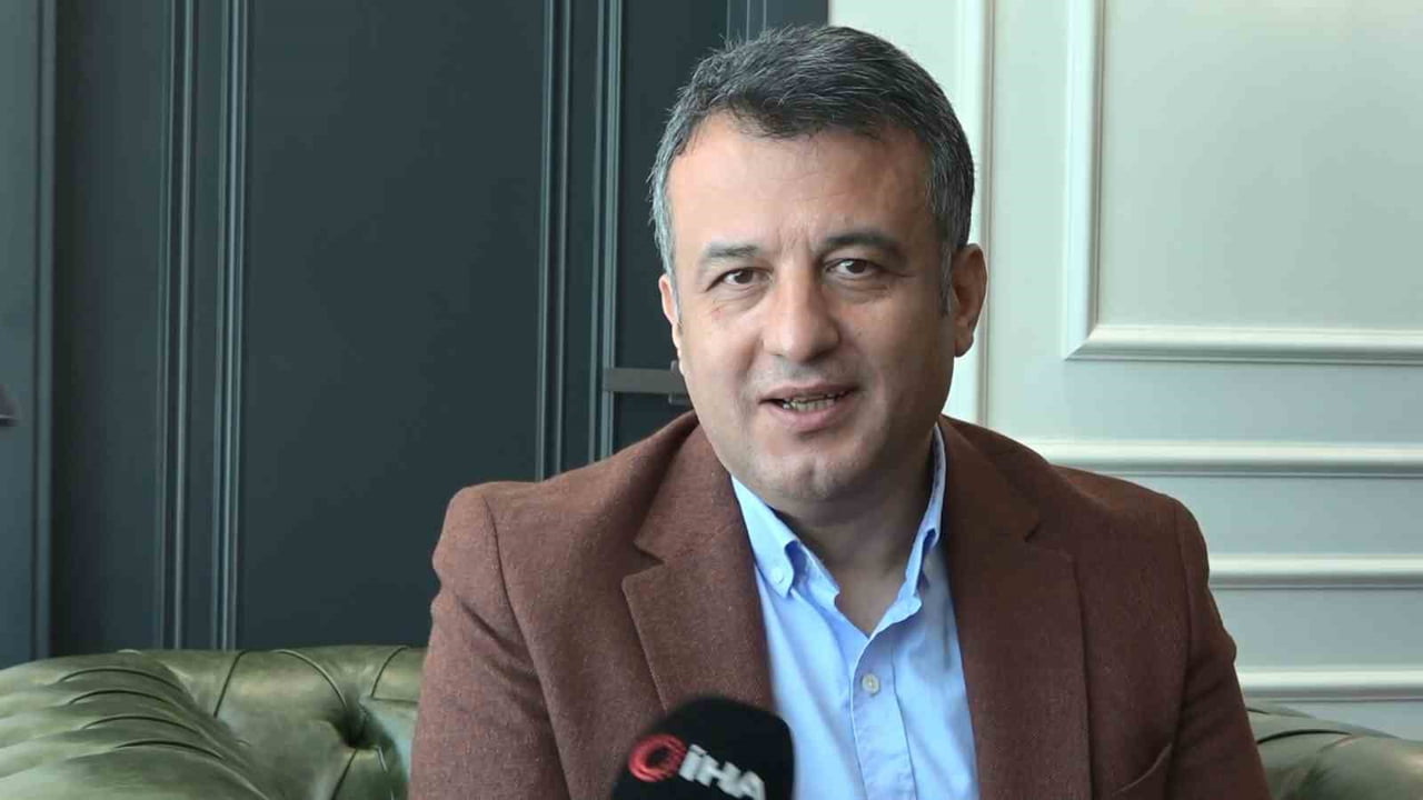 SAMSUN BÜYÜKŞEHİR BELEDİYE BAŞKANI HALİT DOĞAN, BANDIRMA VAPURUNUN BU YAZ YENİ YERİNE TAŞINACAĞINI...