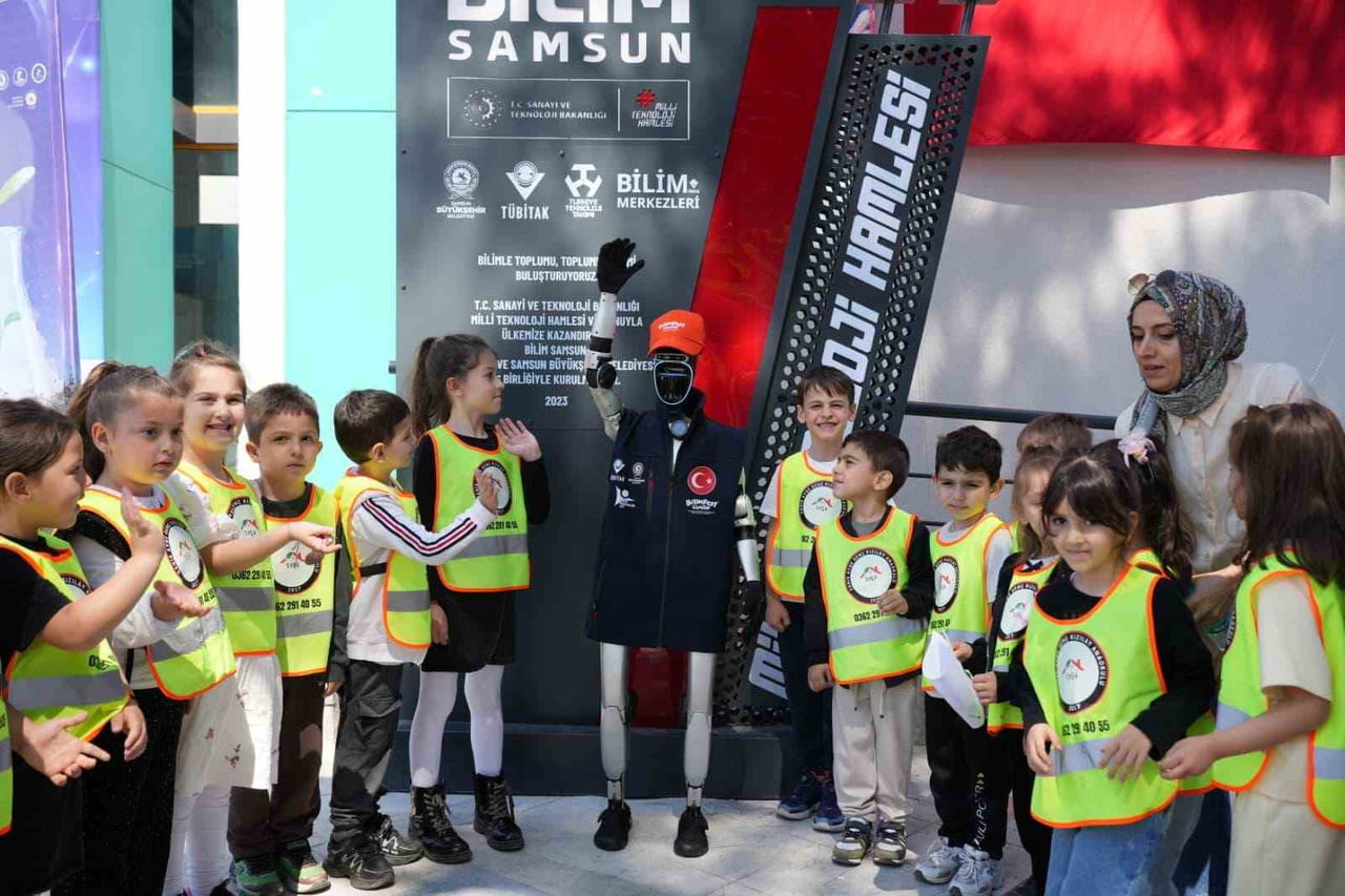 SAMSUN BÜYÜKŞEHİR BELEDİYESİ TARAFINDAN HAYATA GEÇİRİLEN "BİLİMFEST SAMSUN", BİLİM VE TEKNOLOJİ...