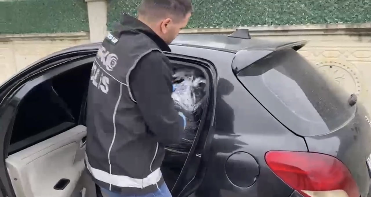 SAMSUN’UN ATAKUM İLÇESİNDE NARKOTİK EKİPLERİ TARAFINDAN DÜZENLENEN OPERASYONDA 24 BİN 600 ADET...