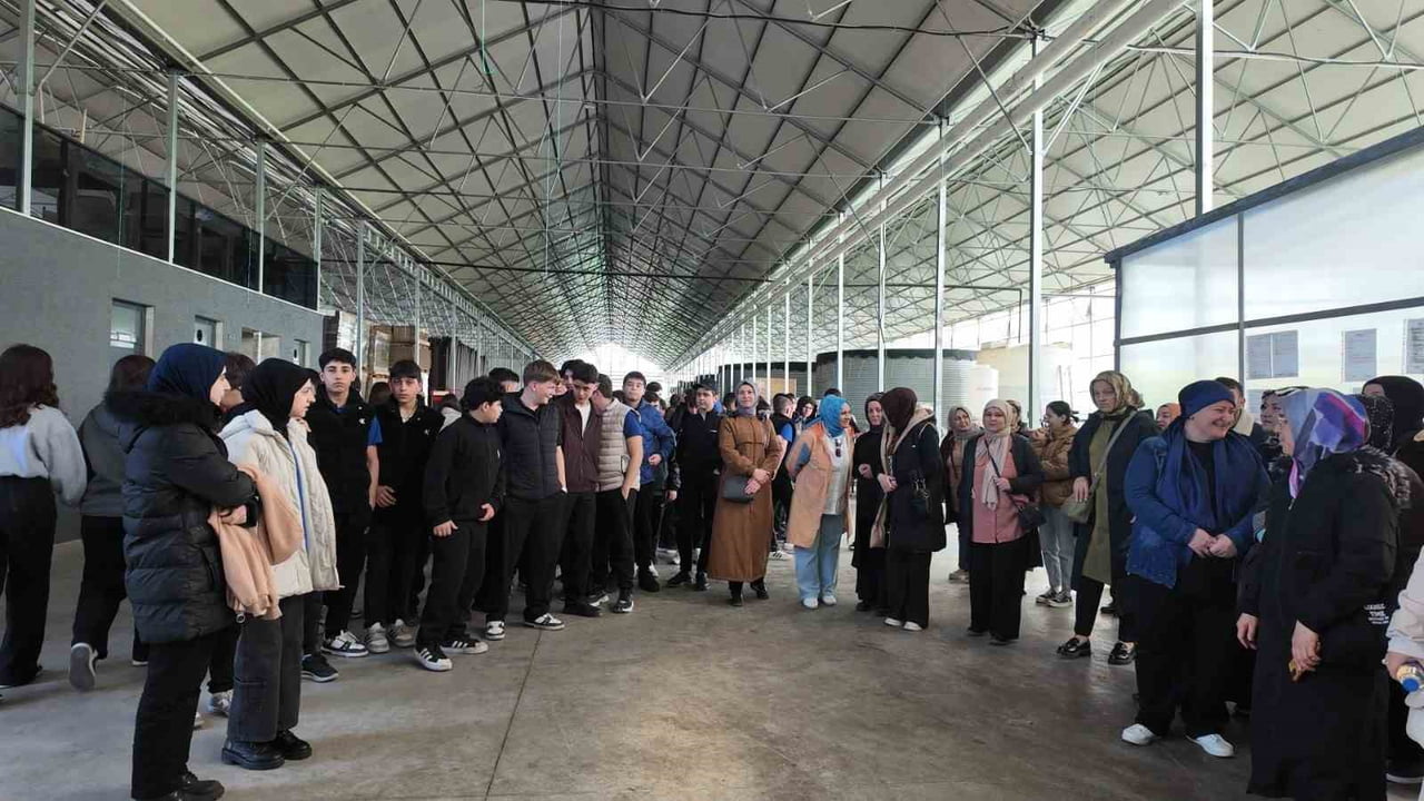 SAMSUN’UN BAFRA İLÇESİNDE EĞİTİM İLE SANAYİ ARASINDAKİ BAĞI GÜÇLENDİRMEK AMACIYLA HAYATA GEÇİRİLEN...