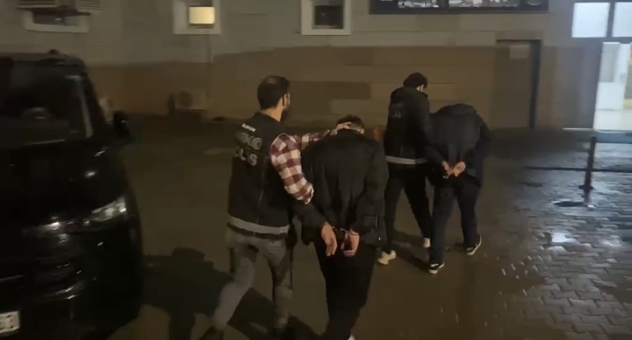 SAMSUN’UN CANİK İLÇESİNDE POLİS EKİPLERİNCE DÜZENLENEN OPERASYONDA CİNAYETTEN 30 YIL, HIRSIZLIKTAN...
