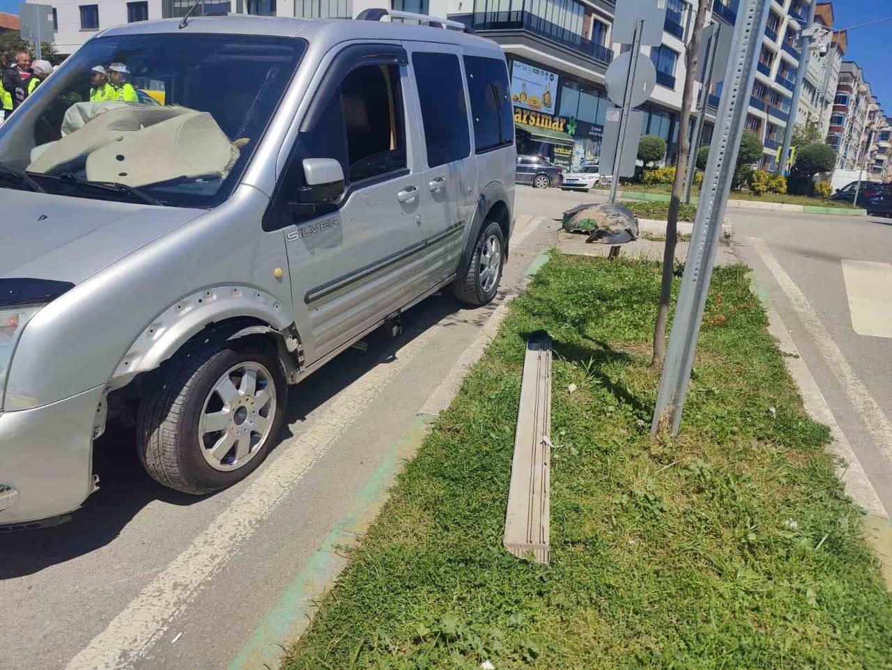SAMSUN’UN ÇARŞAMBA İLÇESİNDE TRAFİK VE İLK YARDIM HAFTASI KAPSAMINDA DÜZENLENEN BİLGİLENDİRME...