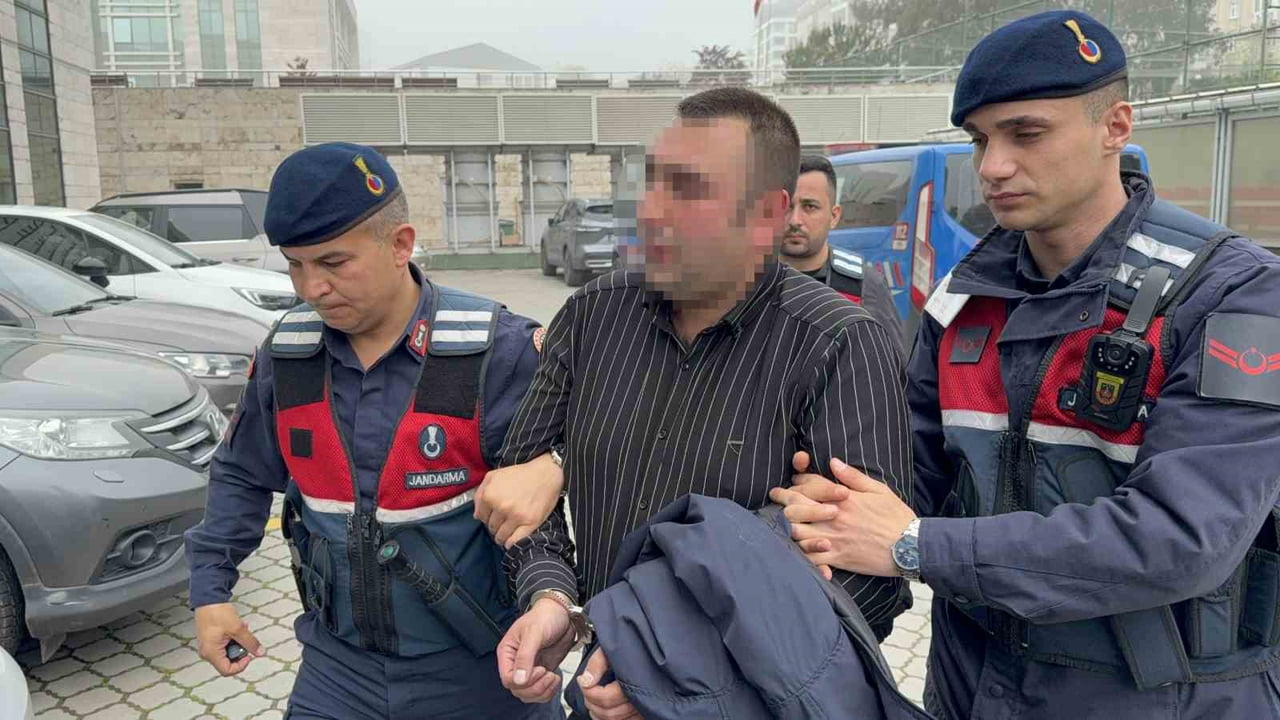SAMSUN’UN İLKADIM İLÇESİNDE TARTIŞTIĞI BABASINI TABANCAYLA 8 YERİNDEN VURARAK ÖLDÜRDÜKTEN SONRA...