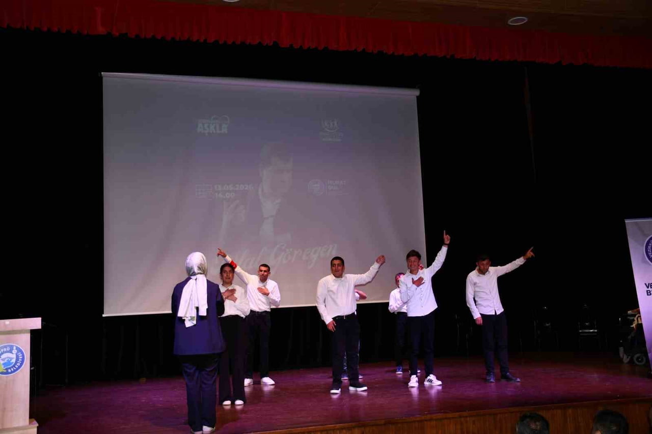 SAMSUN’UN VEZİRKÖPRÜ İLÇESİNDE 10-16 MAYIS ENGELLİLER HAFTASI DOLAYISIYLA DÜZENLENEN PROGRAMDA...