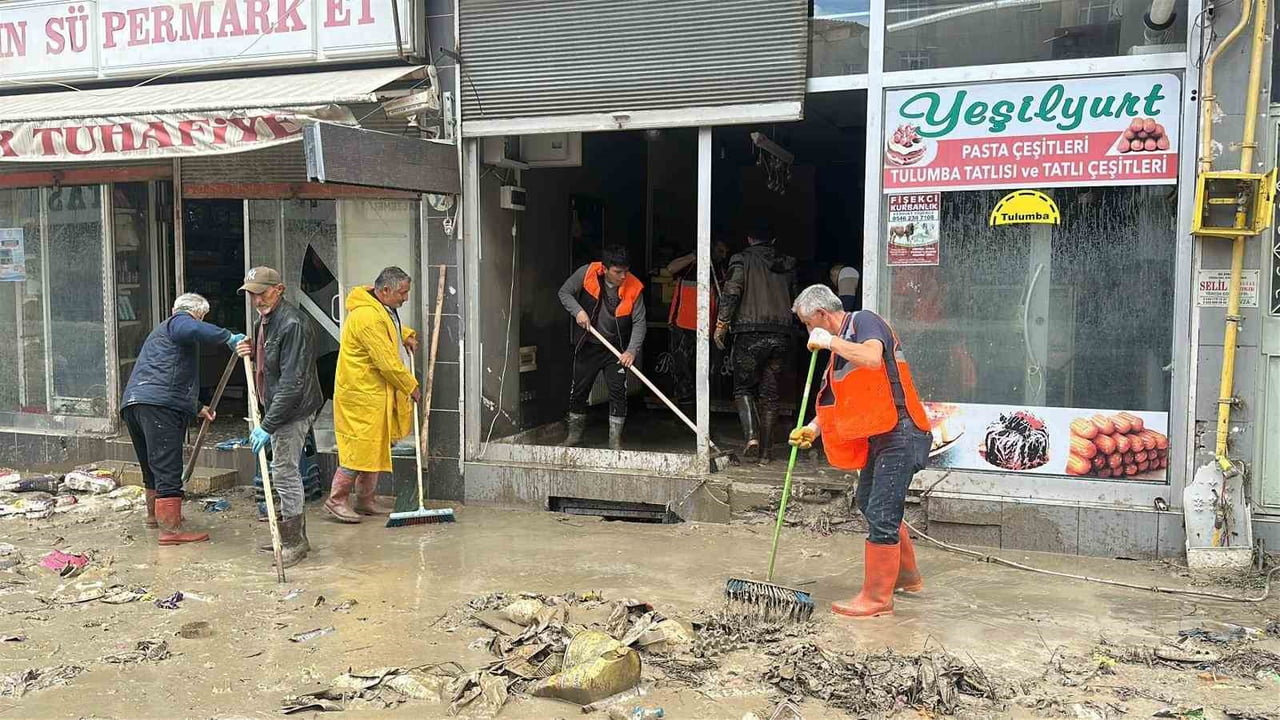 SAMSUN VALİLİĞİ, HAVZA İLÇESİNDE MEYDANA GELEN SEL VE SU TAŞKINININ ARDINDAN DEVLETİN TÜM...