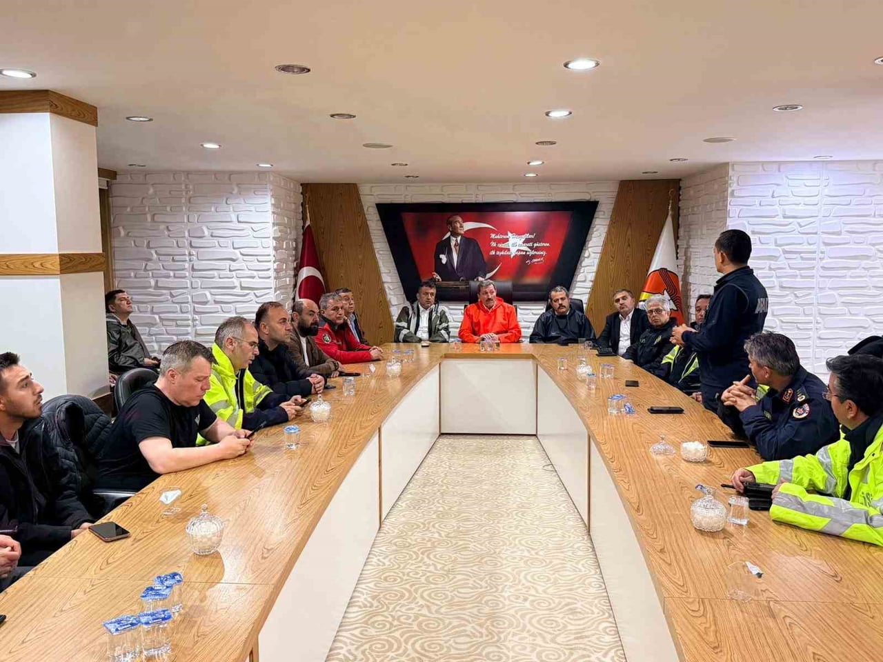 SAMSUN VALİSİ ORHAN TAVLI, BÜYÜKŞEHİR BELEDİYE BAŞKANI HALİT DOĞAN, VEZİRKÖPRÜ KAYMAKAMI VE HAVZA...