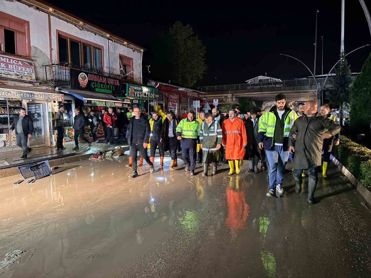 SAMSUN VALİSİ ORHAN TAVLI, BÜYÜKŞEHİR BELEDİYE BAŞKANI HALİT DOĞAN, VEZİRKÖPRÜ KAYMAKAMI VE HAVZA...