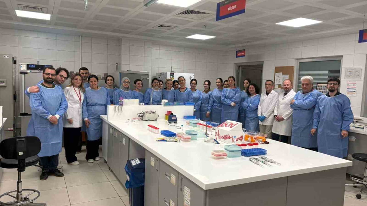 SANKO ÜNİVERSİTESİ İLE KLİNİK MİKROBİYOLOJİ UZMANLIK DERNEĞİ TANISAL MOLEKÜLER MİKROBİYOLOJİ...