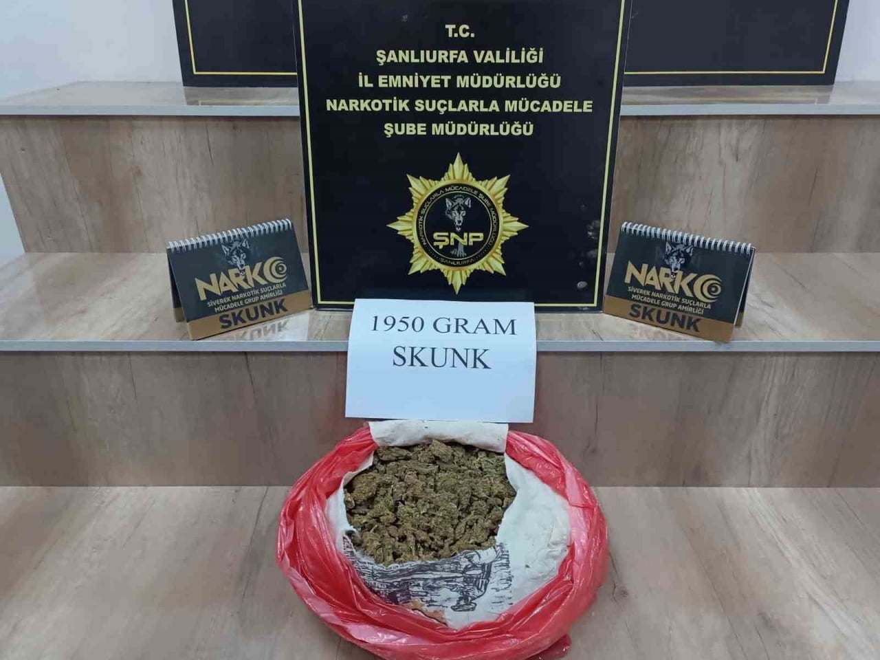 ŞANLIURFA’DA 4 KİLO 250 GRAM UYUŞTURUCU ELE GEÇİRİLDİ