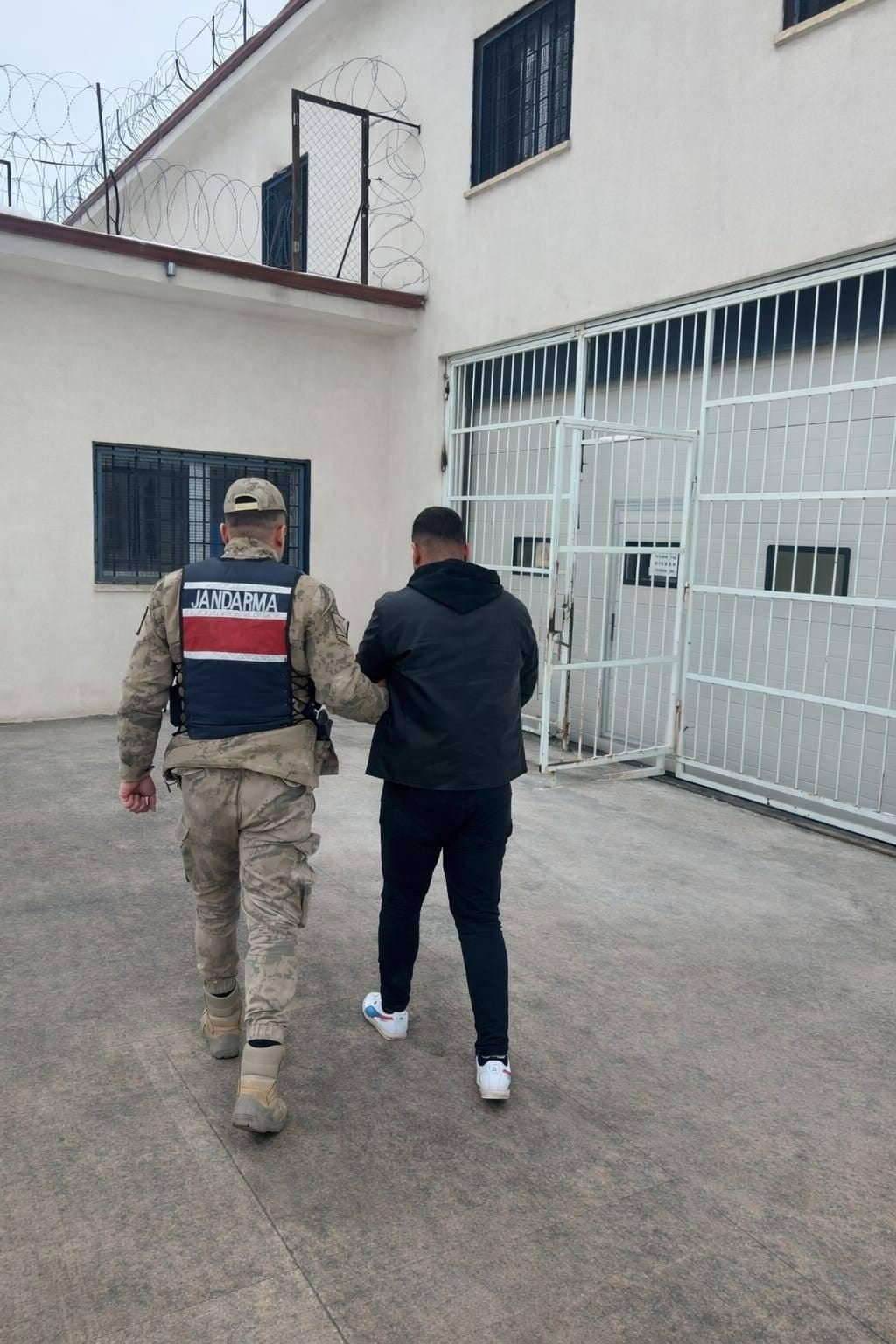 ŞANLIURFA’DA ARANAN HÜKÜMLÜ YAKALANDI