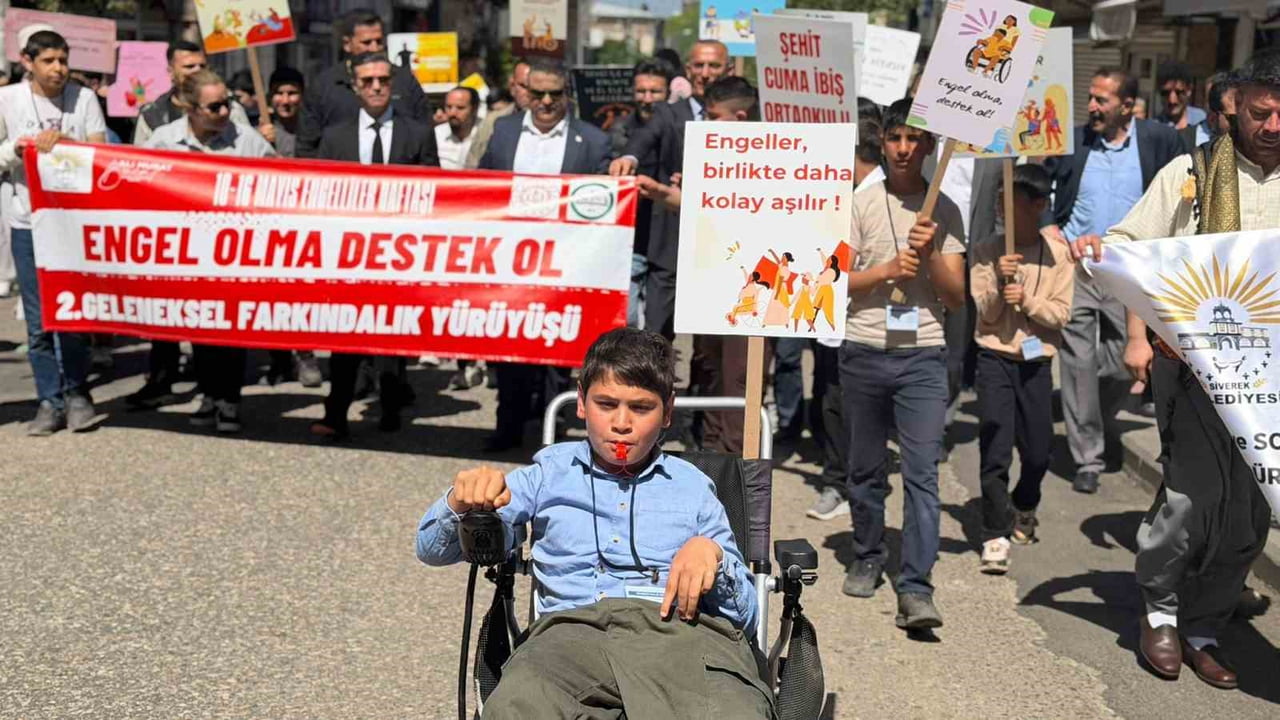 ŞANLIURFA’NIN SİVEREK İLÇESİNDE 10-16 MAYIS ENGELLİLER HAFTASI KAPSAMINDA DÜZENLENEN FARKINDALIK...