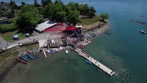 Sapanca Gölü'nde görsel şölen: 100 dalgıç 1923 metrekarelik Türk bayrağı açtı
