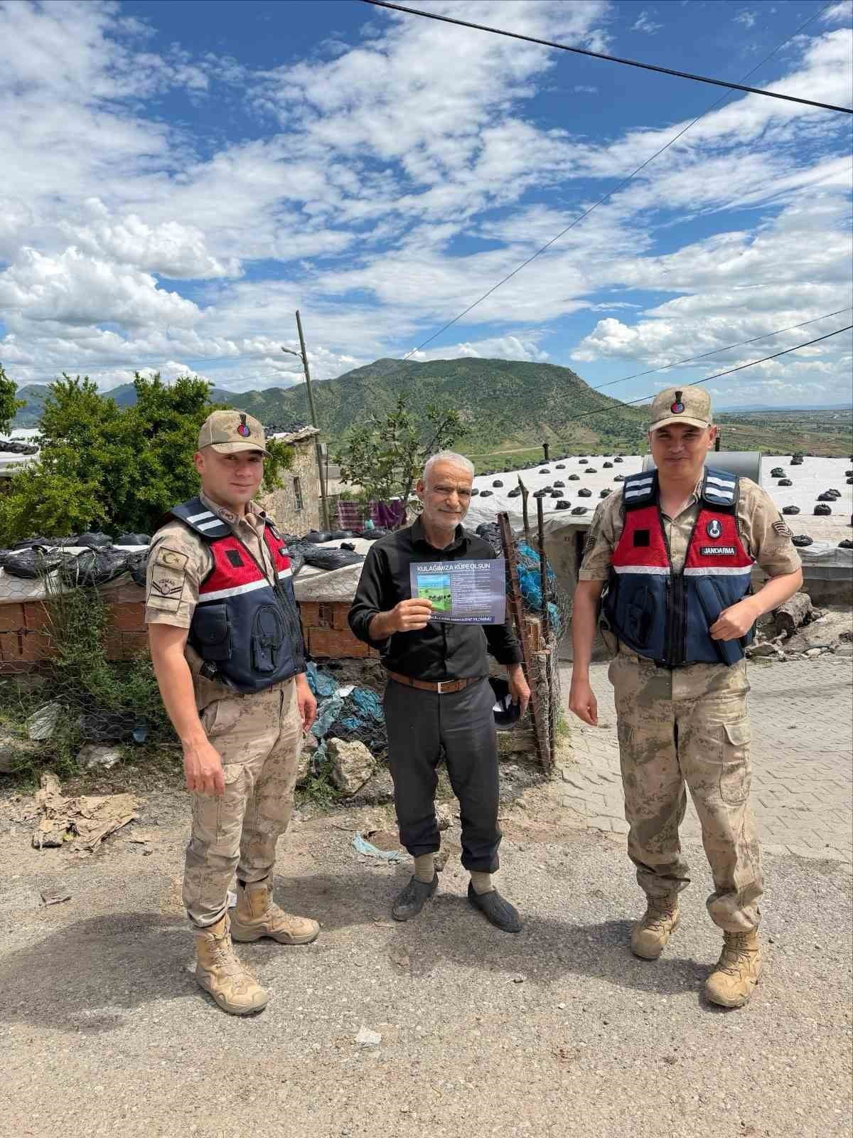 SASON İLÇESİNDE JANDARMA EKİPLERİ, YAKLAŞAN KURBAN BAYRAMI ÖNCESİNDE HAYVAN HIRSIZLIKLARININ ÖNÜNE...