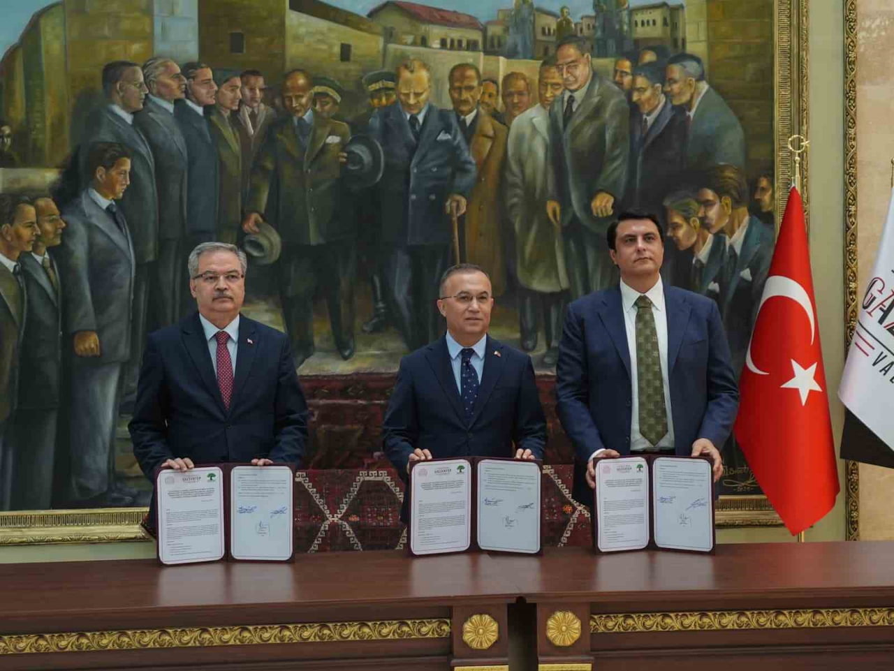 ŞEHİTKAMİL BELEDİYESİ TARAFINDA İLÇE GENELİNDE BULUNAN ÖZEL EĞİTİM OKULLARINA EĞİTİM MATERYALİ...