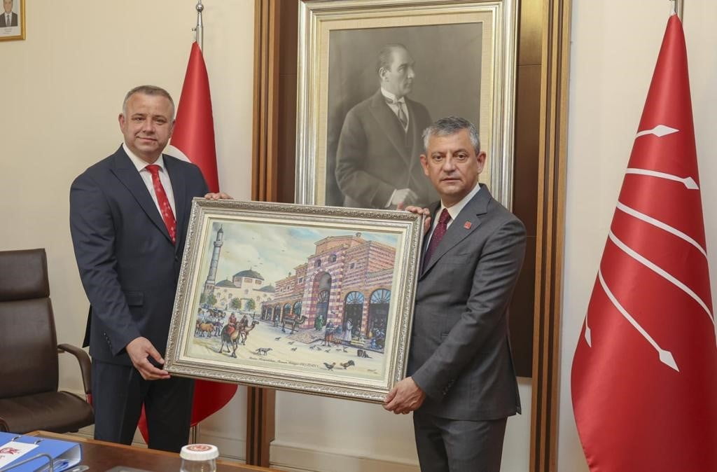 ŞEHZADELER BELEDİYESİ’NİN DÜZENLEDİĞİ İKİ GÜNLÜK ANKARA PROGRAMINDA MAHALLE MUHTARLARI TBMM’DE CHP...