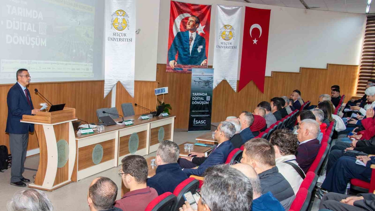SELÇUK ÜNİVERSİTESİ (SÜ) ZİRAAT FAKÜLTESİ TARAFINDAN DÜZENLENEN "TARIMDA DİJİTAL DÖNÜŞÜM" TEMALI...