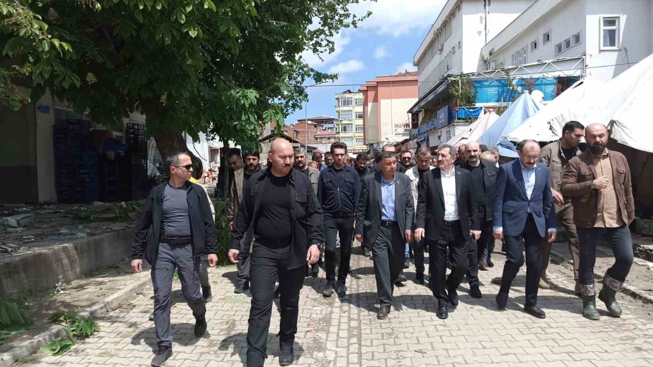 SELDE ZARAR GÖREN ESNAFA FAİZSİZ KREDİ VE ERTELEME DESTEĞİ
