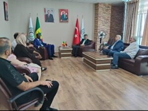 SENEGAL CUMHURİYETİ ANKARA BÜYÜKELÇİSİ DR. MOUSTAPHA SOKHNA DİOP VE BERABERİNDEKİ DİPLOMATLAR, ...