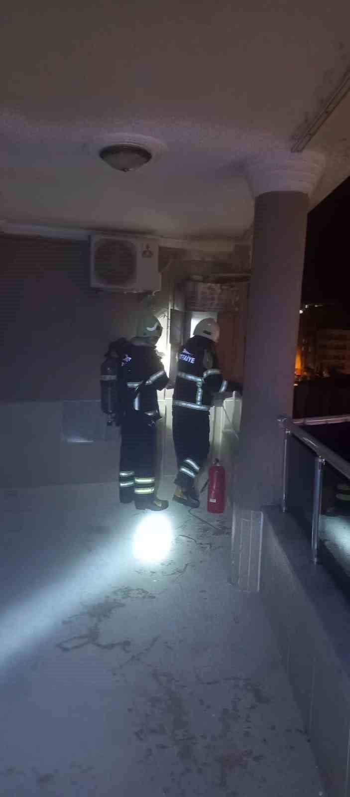 SİİRT’TE GALATASARAY’IN ŞAMPİYONLUK KUTLAMALARI SIRASINDA ATILDIĞI İDDİA EDİLEN HAVAİ FİŞEK, BİR...