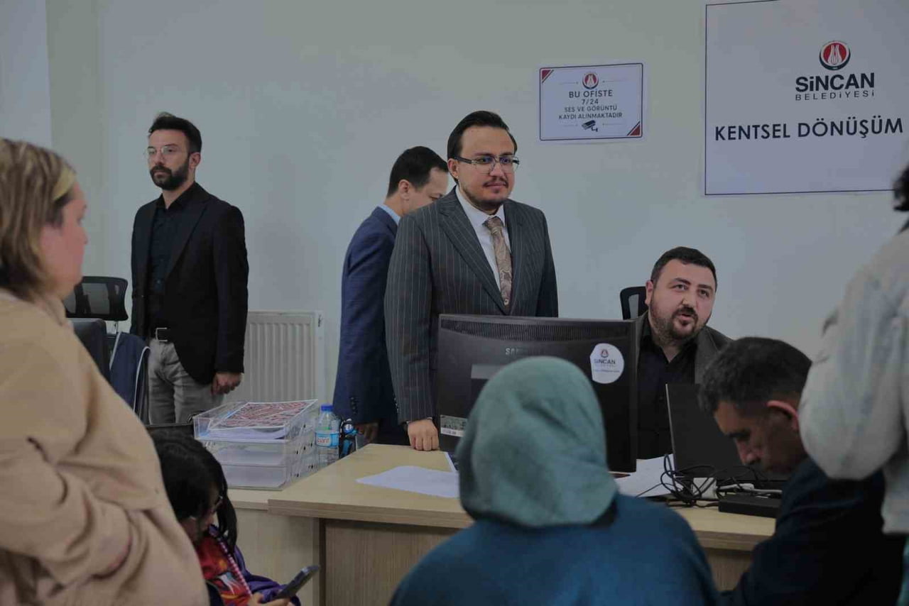 SİNCAN’IN ULUBATLI HASAN MAHALLESİ’NDE YÜRÜTÜLEN KENTSEL DÖNÜŞÜM ÇALIŞMALARI KAPSAMINDA BİRİNCİ...