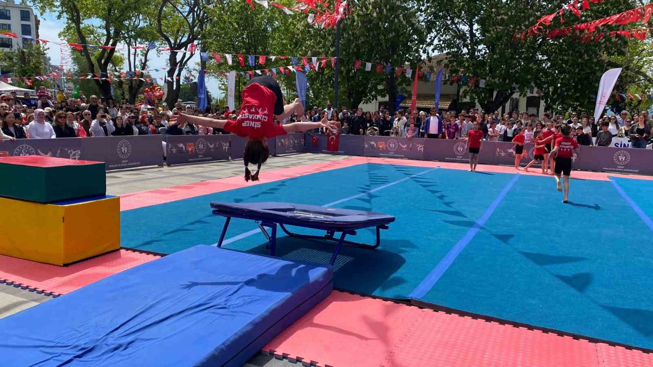 SİNOP’TA 19 MAYIS ATATÜRK’Ü ANMA, GENÇLİK VE SPOR BAYRAMI’NIN 107. YIL DÖNÜMÜ DÜZENLENEN...