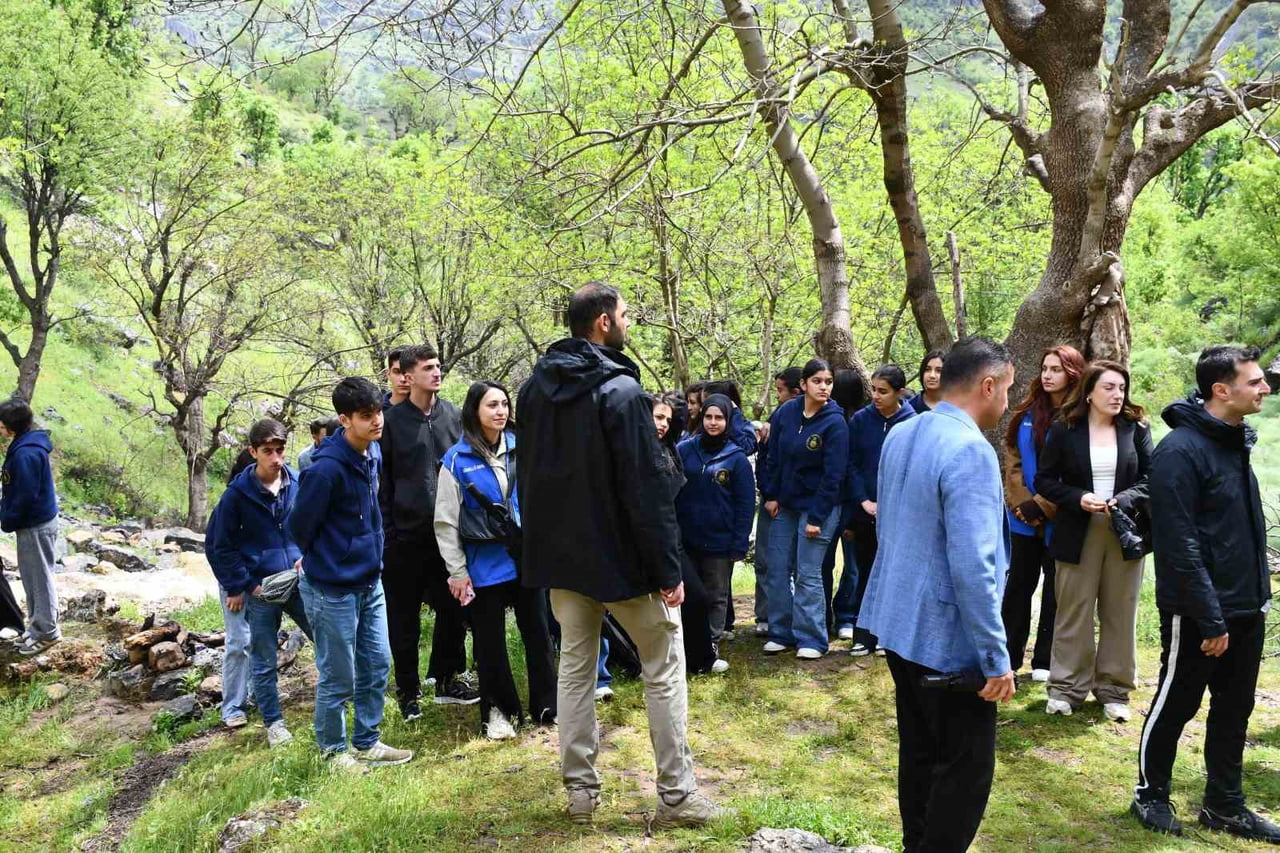 ŞIRNAK'IN BEYTÜŞŞEBAP İLÇESİNDE 19 MAYIS ATATÜRK'Ü ANMA, GENÇLİK VE SPOR BAYRAMI KAPSAMINDA...