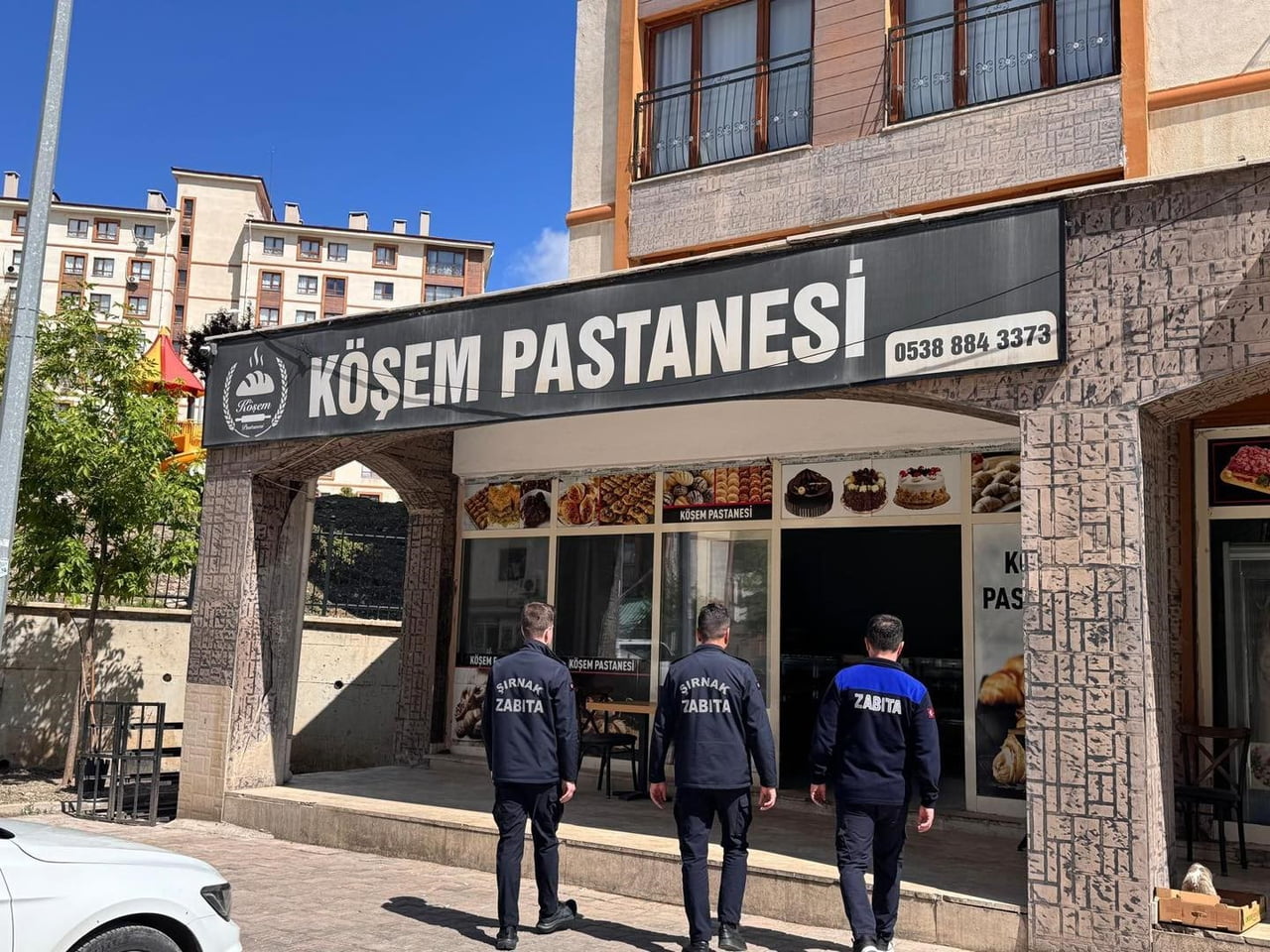 ŞIRNAK BELEDİYESİ ZABITA MÜDÜRLÜĞÜ EKİPLERİ, YAKLAŞAN KURBAN BAYRAMI ÖNCESİNDE VATANDAŞLARIN...