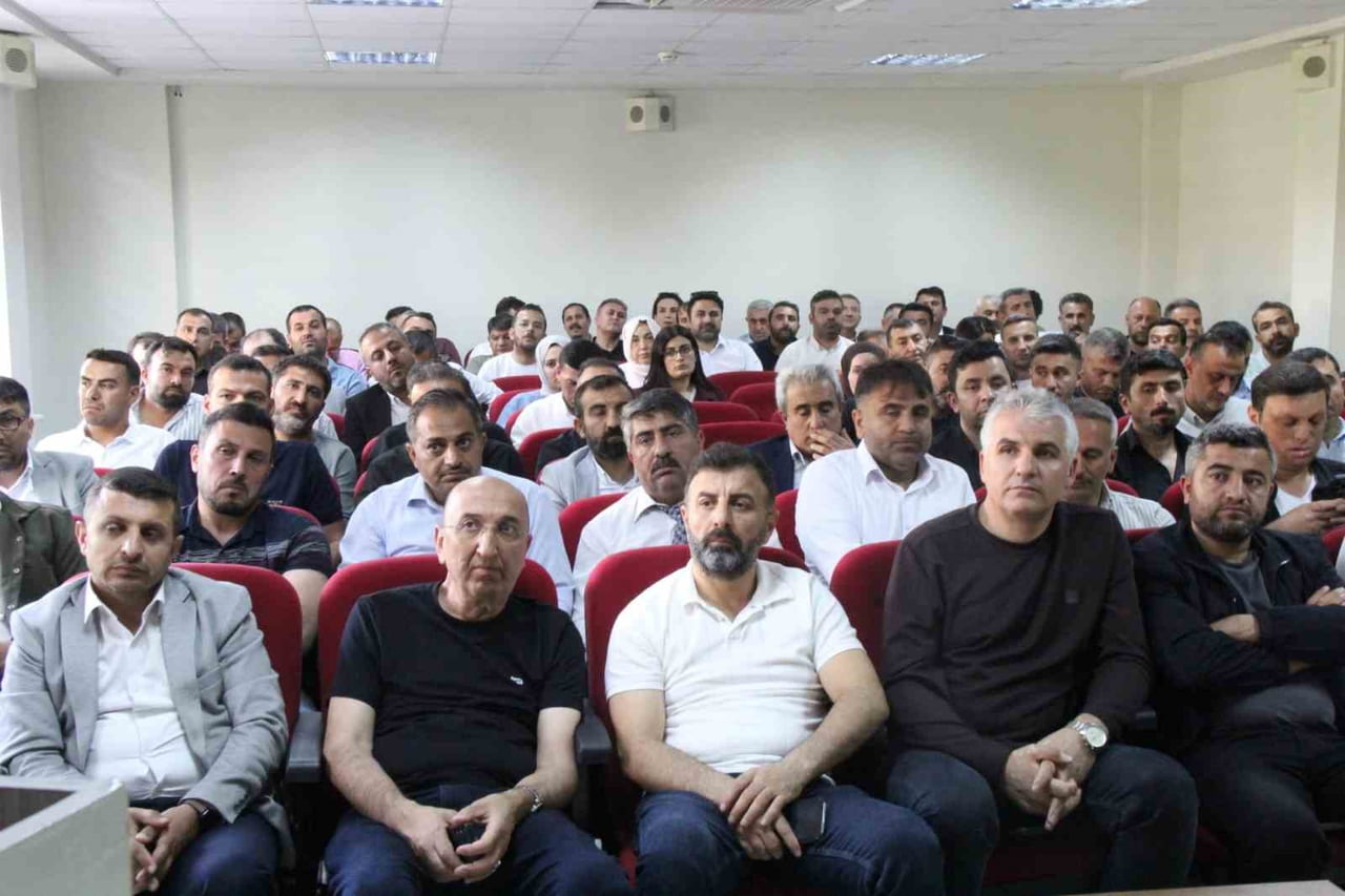 ŞIRNAK’IN CİZRE İLÇESİNDE 2025-2026 EĞİTİM-ÖĞRETİM YILI İKİNCİ DÖNEM SONU OKUL MÜDÜRLERİ...