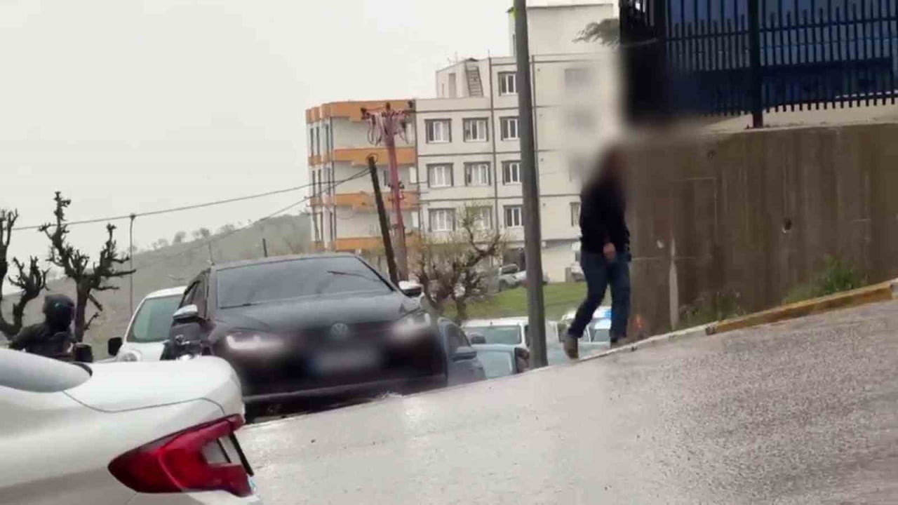 ŞIRNAK’TA KENDİLERİNİ “ASKER” OLARAK TANITIP VATANDAŞLARI “HAKKINDA ARAMA VAR, SENİ BU DOSYADAN...