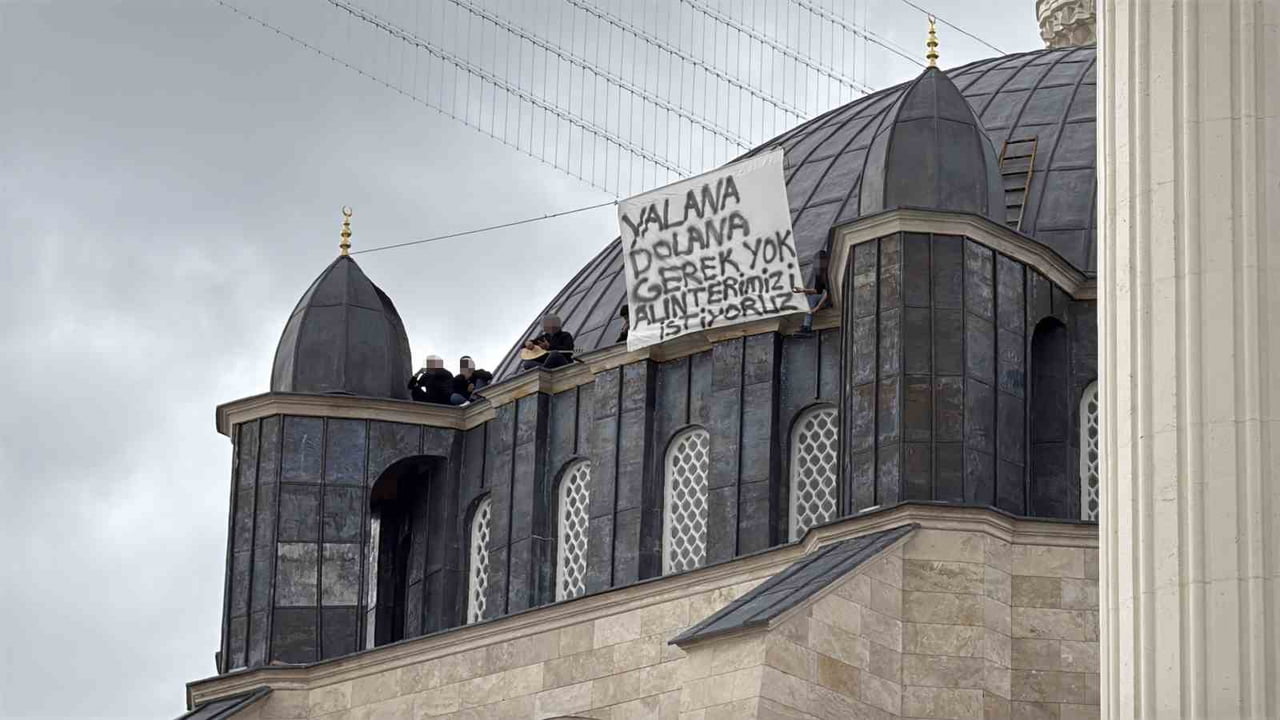 SİVAS MERKEZ CAMİ YAPTIRMA VE YAŞATMA DERNEĞİ TARAFINDAN SİVAS’TA YAPIMI SÜREN MERKEZ CAMİSİ...