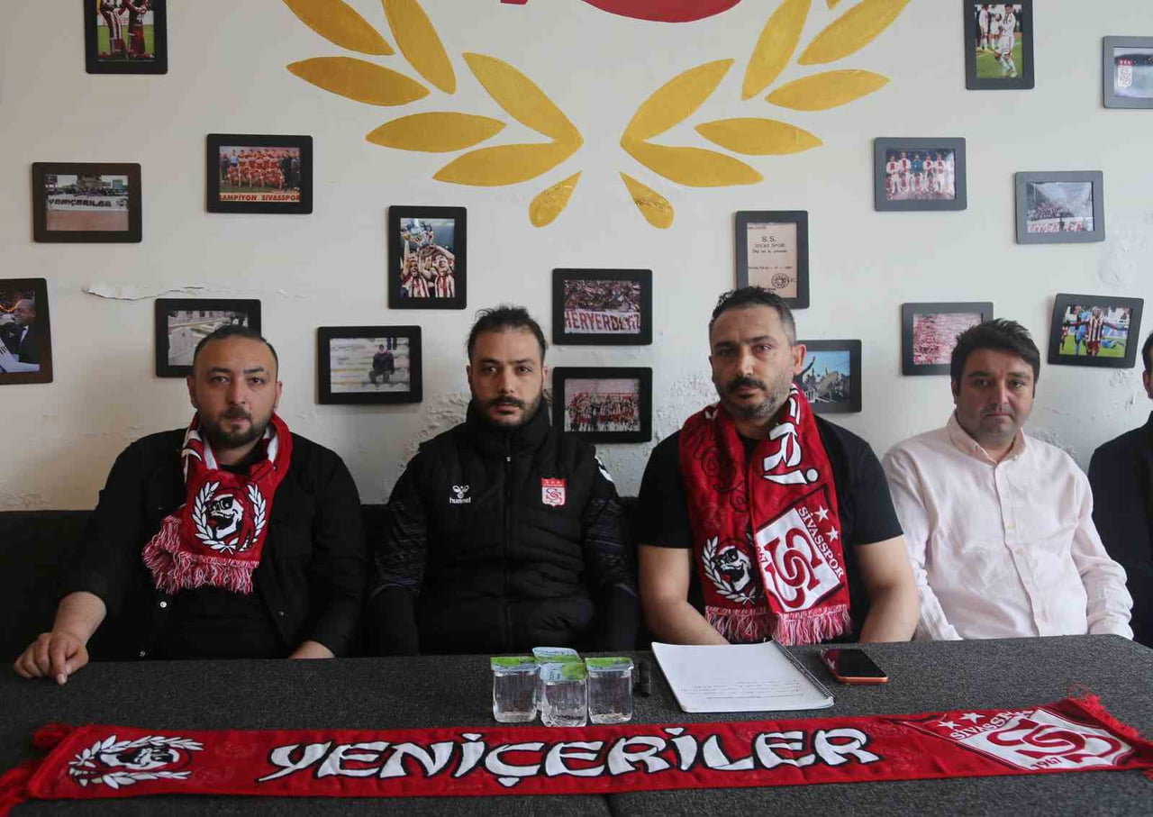 SİVASSPOR’DA OLAĞAN GENEL KURULDAN BAŞKAN ADAYI ÇIKMAMASI SONRASI YÖNETİMİN DİVAN HEYETİNE...