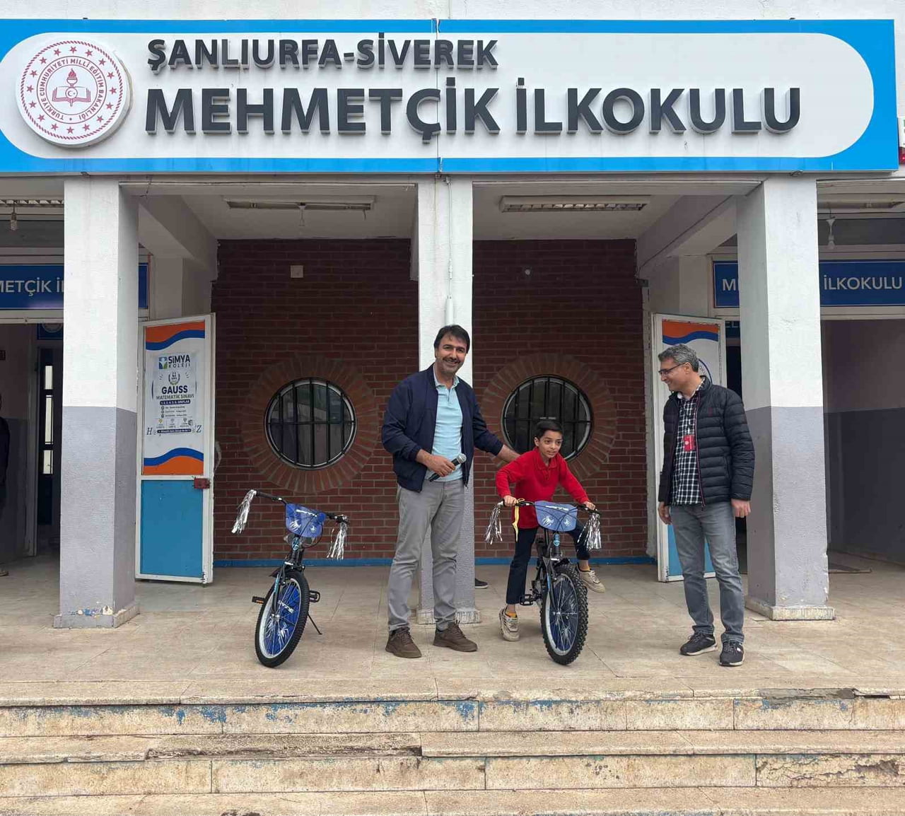 SİVEREK’TE ÇEVREYE DUYARLI ÖĞRENCİLER BİSİKLETLE ÖDÜLLENDİRİLDİ
