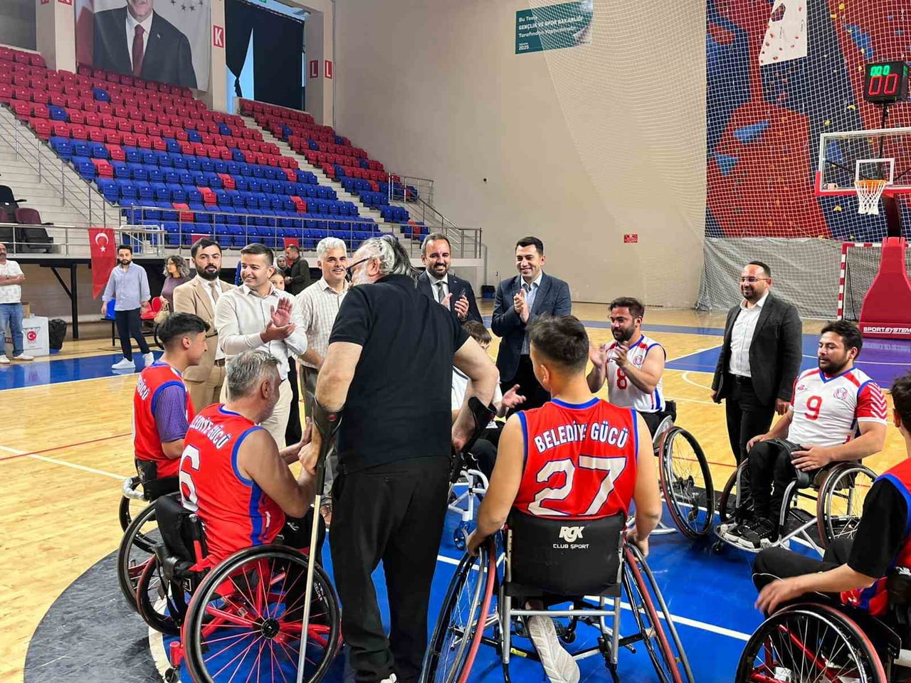 SPORUN BİRLEŞTİRİCİ GÜCÜ ENGELLERİ AŞTI