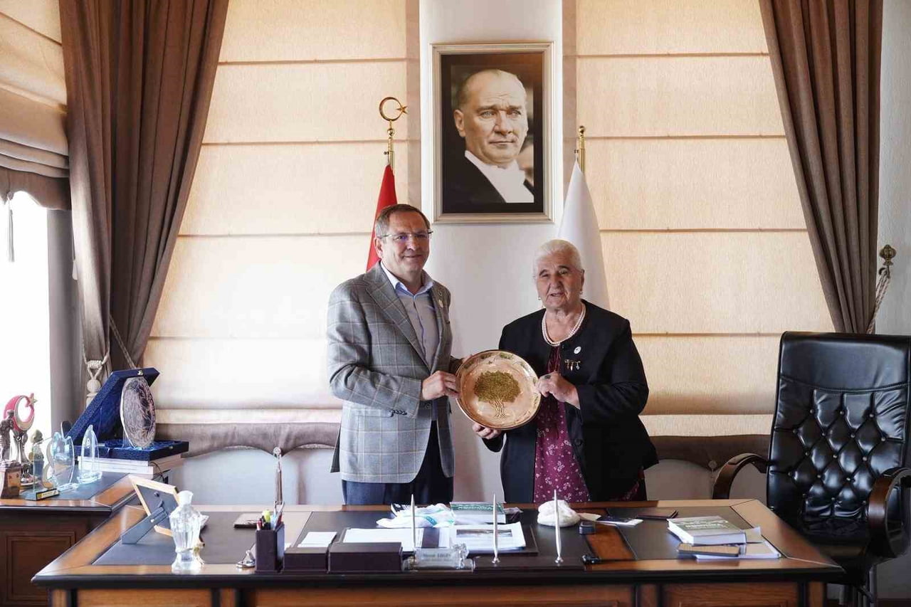 SREBRENİTSA ANNELERİ AYVALIK’TA